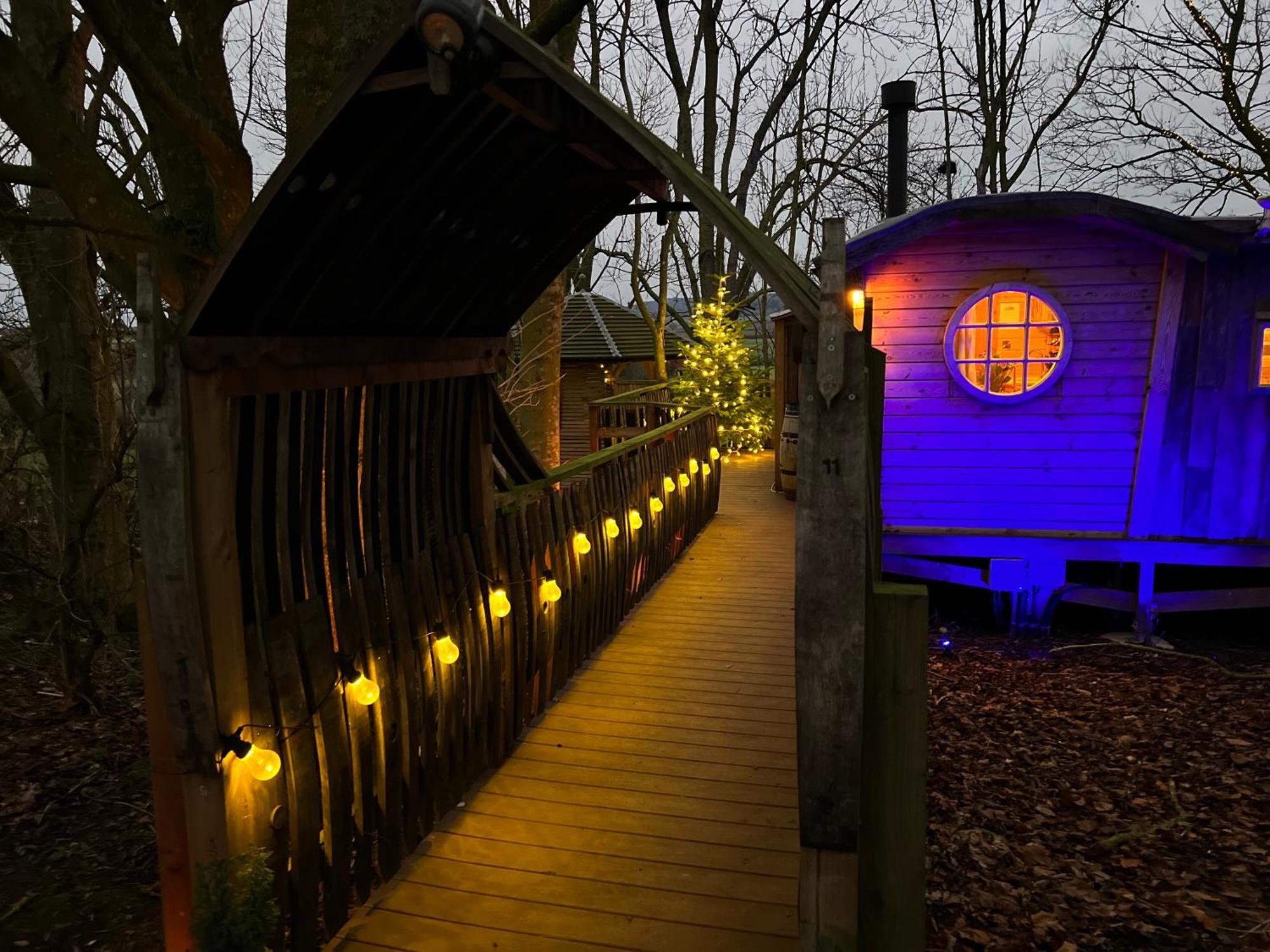 Burtree Country House, Tipi'S, Treehouse & Lodge & House Rooms With Hot Tubs In A Private Garden Thirsk Kültér fotó