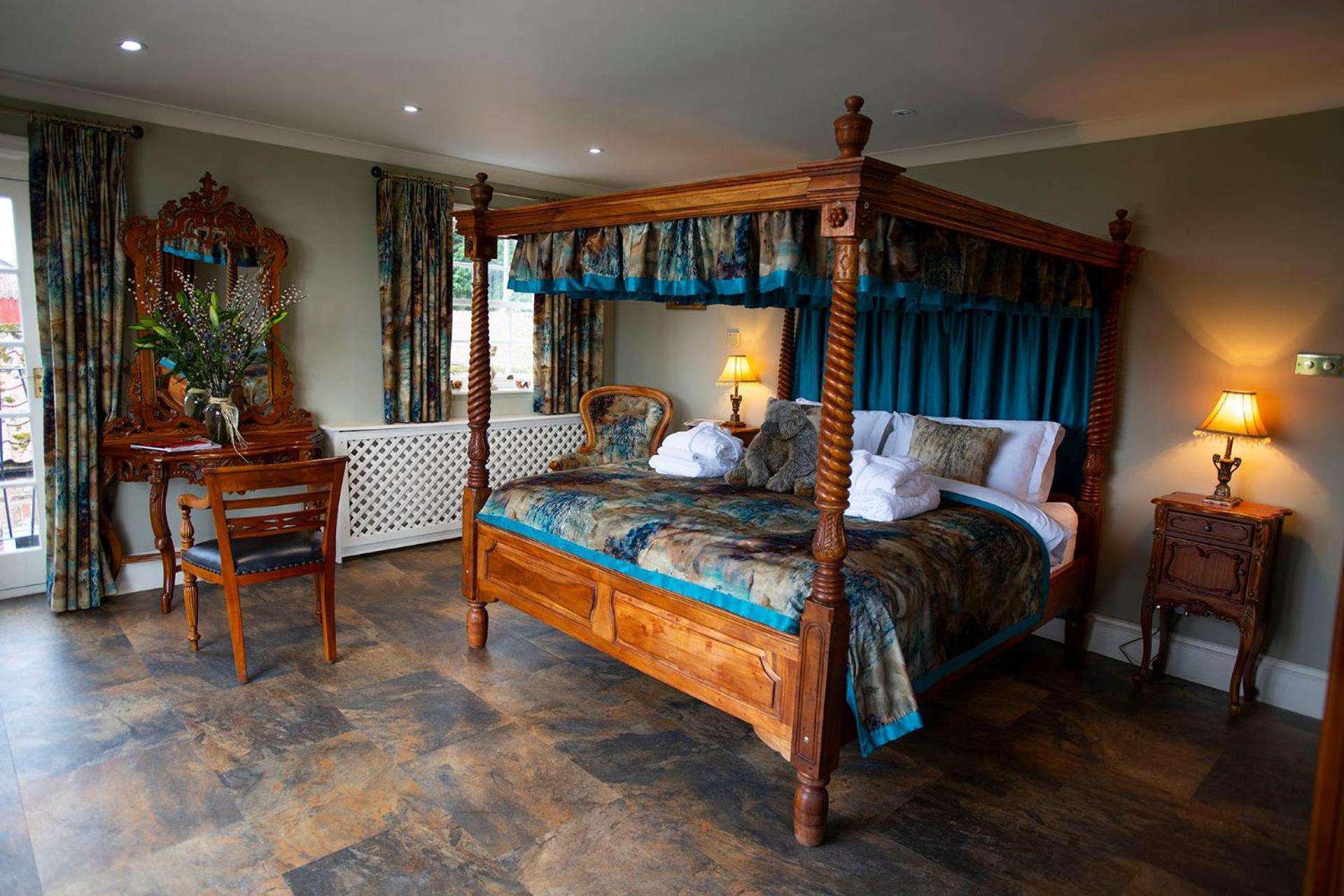 Burtree Country House, Tipi'S, Treehouse & Lodge & House Rooms With Hot Tubs In A Private Garden Thirsk Kültér fotó