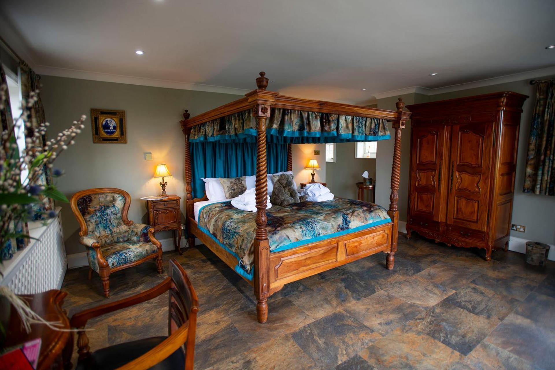 Burtree Country House, Tipi'S, Treehouse & Lodge & House Rooms With Hot Tubs In A Private Garden Thirsk Kültér fotó