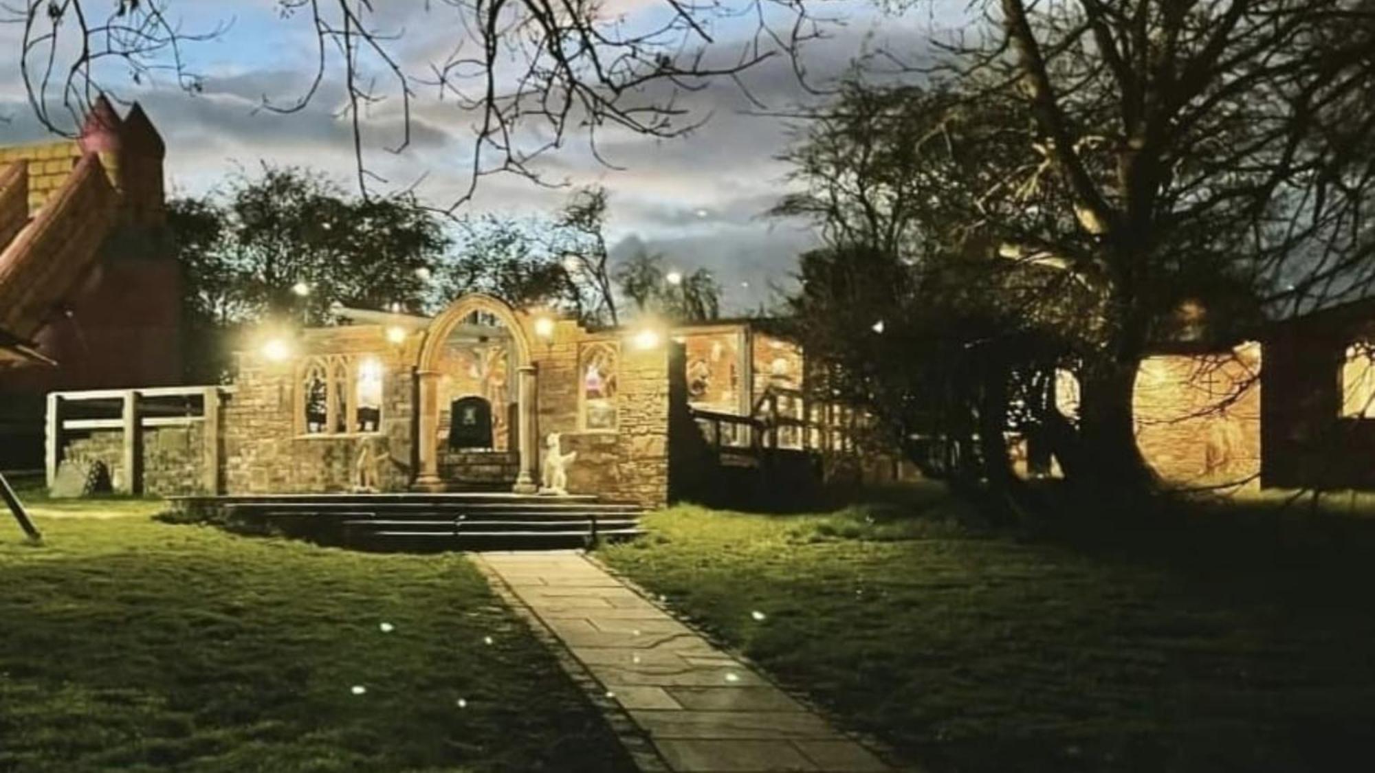 Burtree Country House, Tipi'S, Treehouse & Lodge & House Rooms With Hot Tubs In A Private Garden Thirsk Kültér fotó